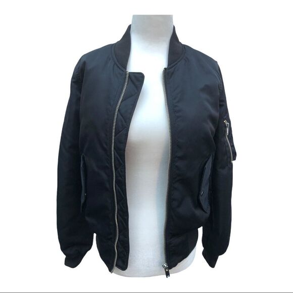 𝅺ARITZIA Wilfred Free Avion Black Bomber Jacket EUC - Picture 3 of 13